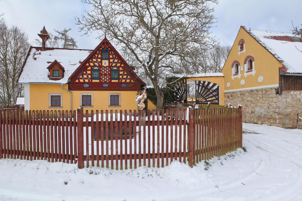 Hrazdeny Statek Mytinka Guest House Eksteriør bilde