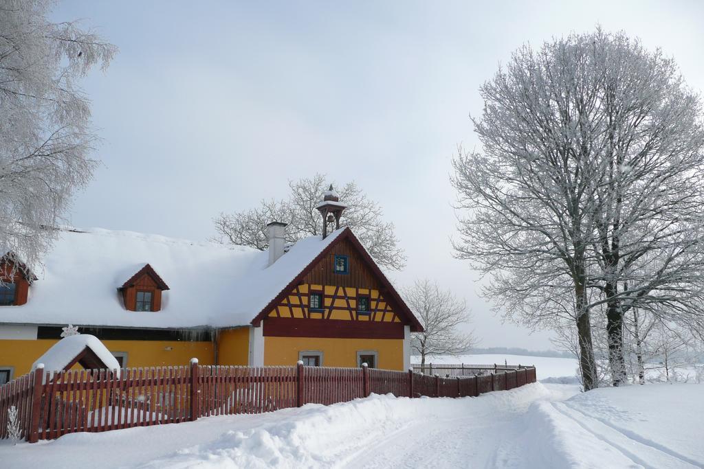 Hrazdeny Statek Mytinka Guest House Eksteriør bilde